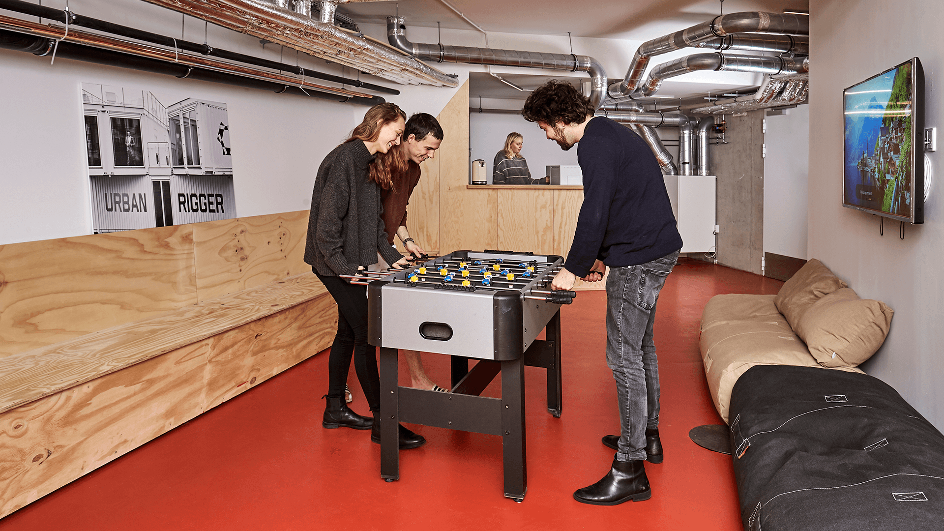 Urban Rigger Interior Living Spaces - Urban Rigger